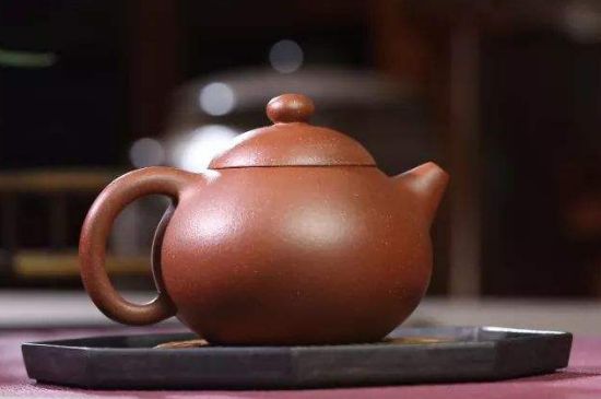 本山綠泥壺適合沖泡什么茶，紫砂壺本山綠最適合什么茶？