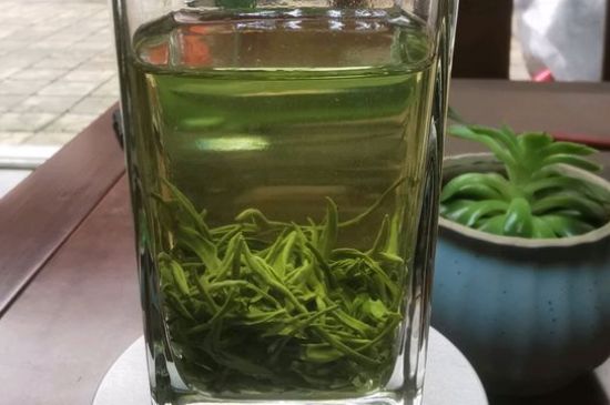 綠茶放了三年還能喝嗎，綠茶放久了喝了會怎樣