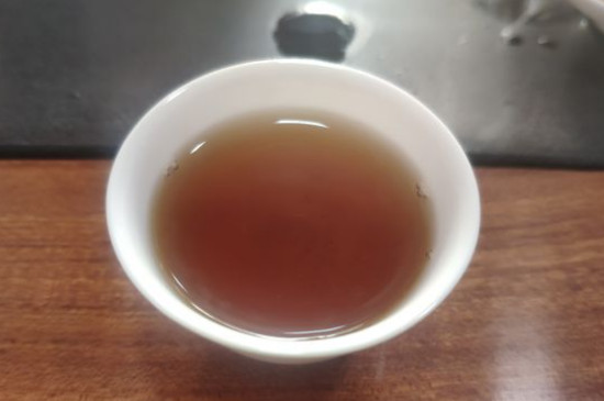 大紅袍煙熏味是好茶嗎，能不能喝對人體有壞處嗎