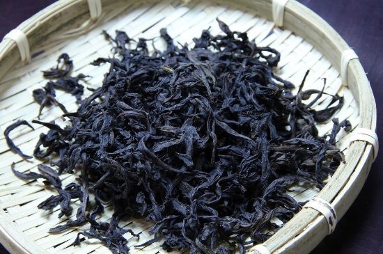 母樹大紅袍給誰喝了，為什么母樹大紅袍叫三棵六株？