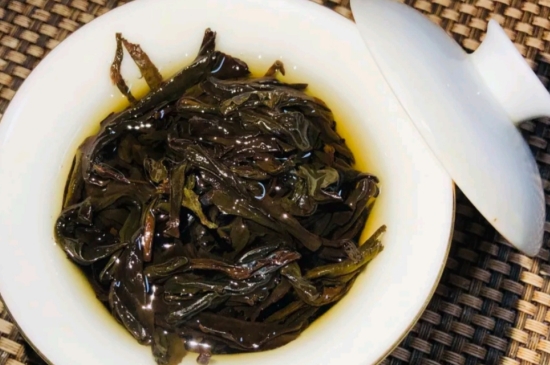 長期喝巖茶會上火嗎？巖茶這樣喝了容易上火！