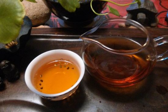 正山小種對胃好嗎，正山小種養胃還是傷胃