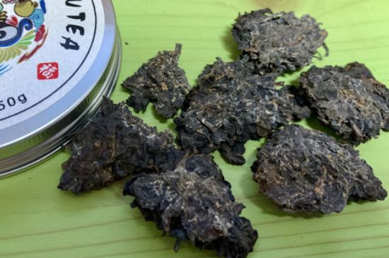怎么知道涇渭茯茶是否變質，茯磚茶金花和發霉的區別