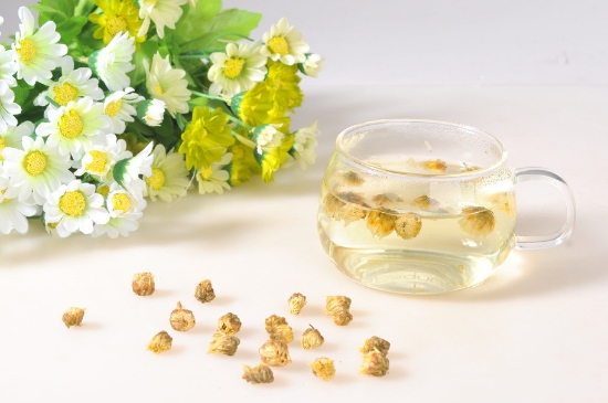 喝菊花茶有什么效果，女人長期喝菊花茶好嗎？
