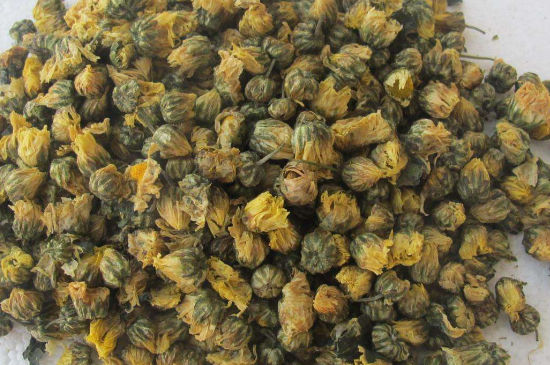 菊花茶大朵小朵有什么區別，菊花喝大朵還是小朵？
