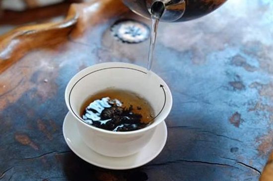 喝茶茶桌上的禮儀有哪些，泡茶待客十大禮儀不可不做！