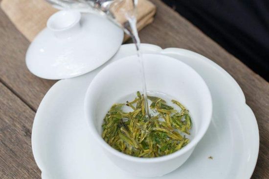 蒸茶和煮茶還有泡茶有什么區別，泡茶煮茶蒸茶哪個好喝？