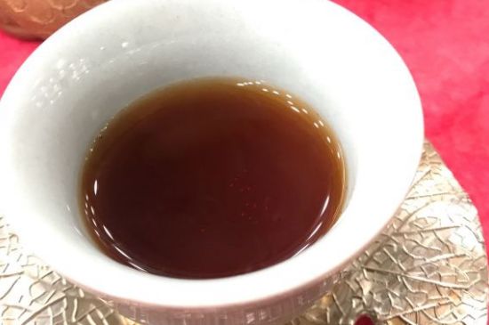 黑茶調理婦科病，女人喝黑茶好處太多了！