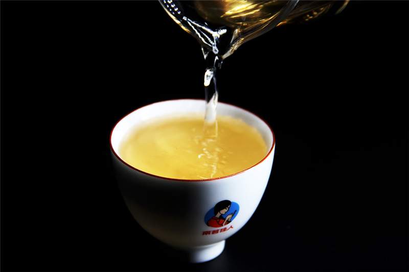 這座寨子至今已有1300多年的歷史，是最古老茶農(nóng)濮人的后裔