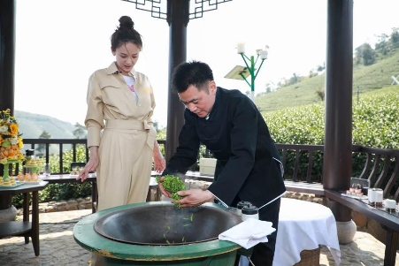 攜手陳喬恩、陳漫 小罐茶玩轉(zhuǎn)現(xiàn)代派春茶-焦點中國網(wǎng)